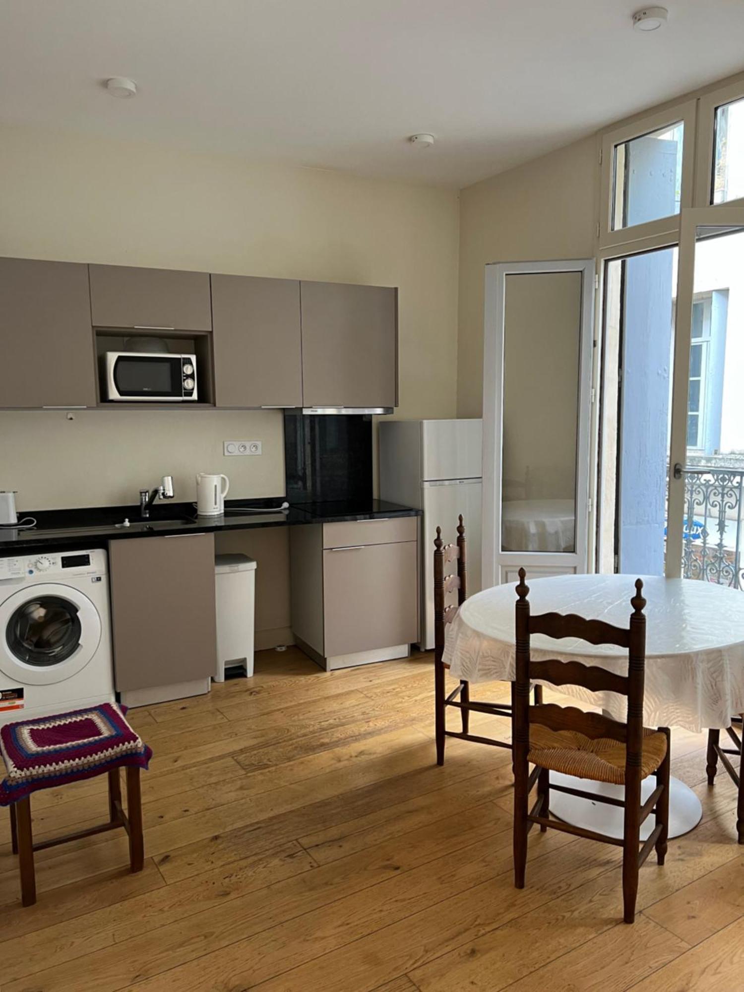 Centre Historique Rue Saint Guilhem Apartment Монпелие Екстериор снимка