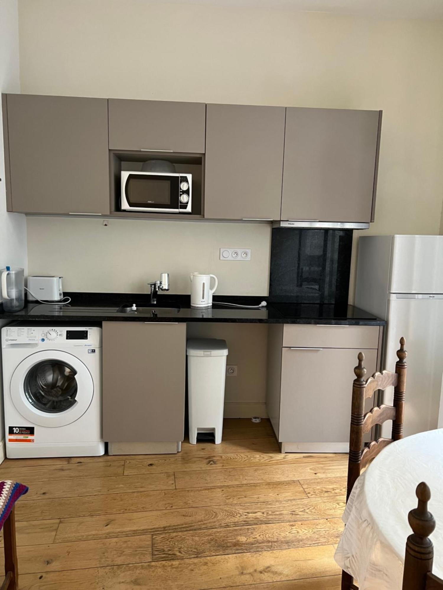Centre Historique Rue Saint Guilhem Apartment Монпелие Екстериор снимка